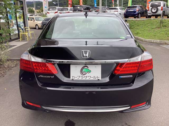 ホンダ アコード　ハイブリッド ２．０ ＬＸ H25年 (東北) 99