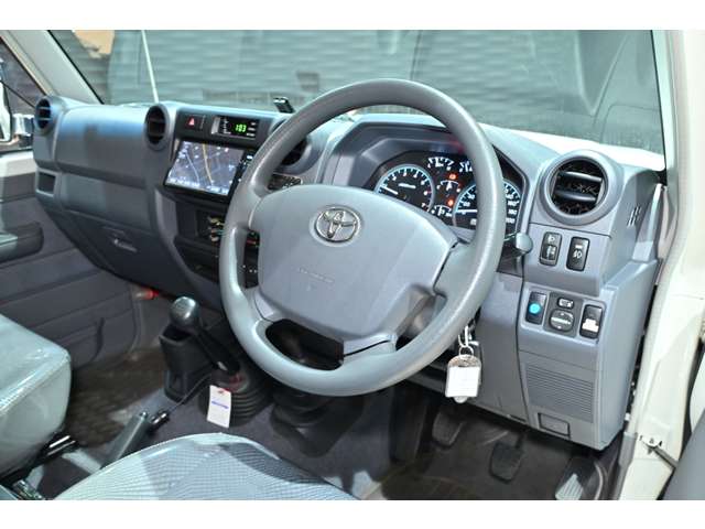 トヨタ ランドクルーザーピックアップ ４．０ ４ＷＤ H26年 () 99