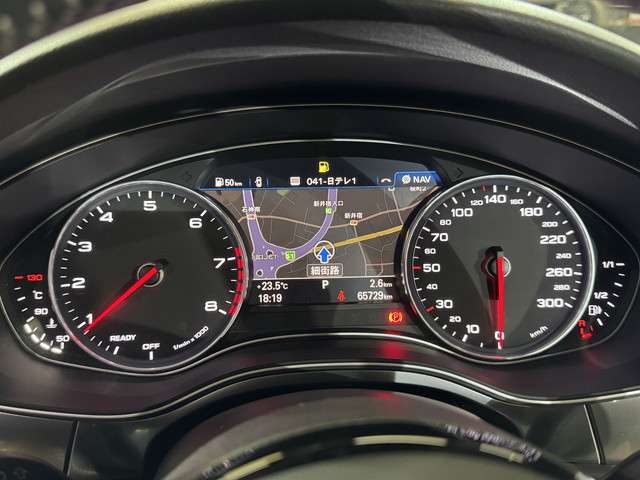 アウディ Ａ６　アバント ２．０ ＴＦＳＩ クワトロ Ｓラインパッケージ ４ＷＤ H30年 (関東) 99