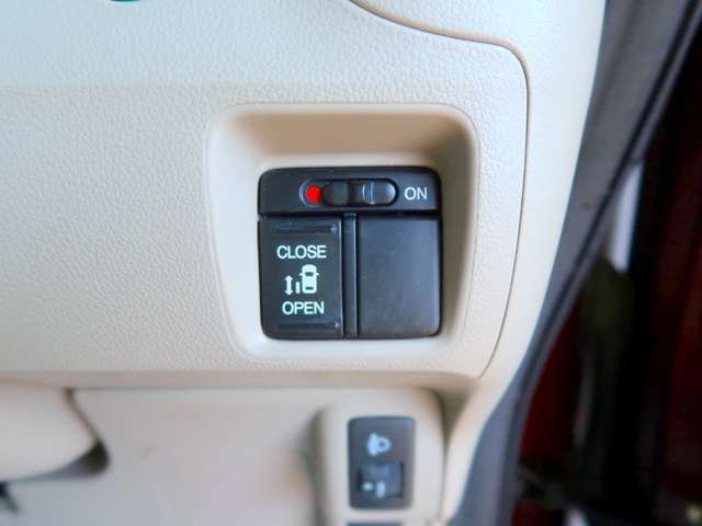 ホンダ Ｎ　ＢＯＸ ６６０ Ｇ Ｌパッケージ H25年 (関東) 99