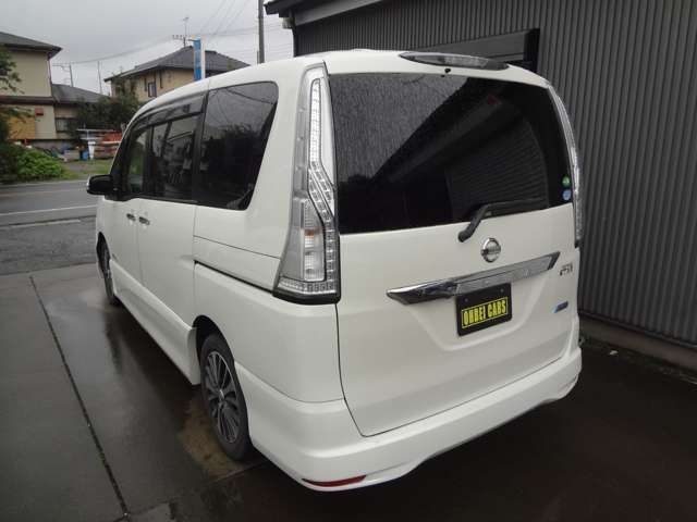 日産 セレナ ２．０ ハイウェイスター Ｖエアロモード＋ＳＡＦＥＴＹ Ｓ－ＨＹＢＲＩＤ H27年 (関東) 99