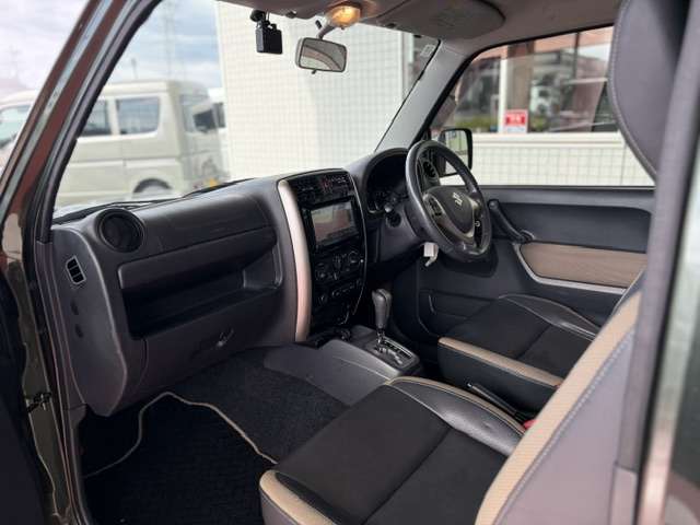 スズキ ジムニー ６６０ ランドベンチャー ４ＷＤ H29年 (関東) 99