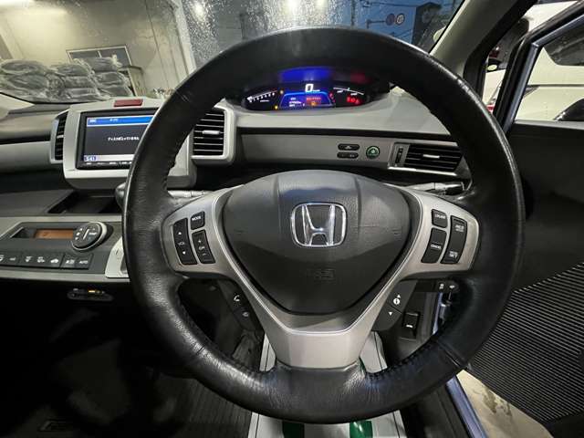 ホンダ フリード　ハイブリッド １．５ ジャストセレクション H23年 (関東) 99