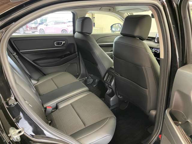 ホンダ ヴェゼル １．５ Ｅ：ＨＥＶ Ｚ ４ＷＤ R3年 (甲信越・北陸) 99