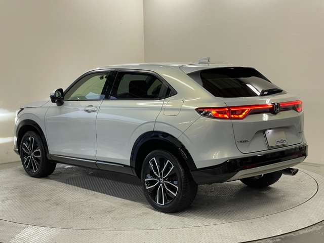 ホンダ ヴェゼル １．５ Ｅ：ＨＥＶ Ｚ ４ＷＤ R3年 (甲信越・北陸) 99