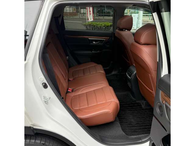 ホンダ ＣＲ－Ｖ ２．０ Ｅ：ＨＥＶ ＥＸ マスターピース R4年 (近畿) 99