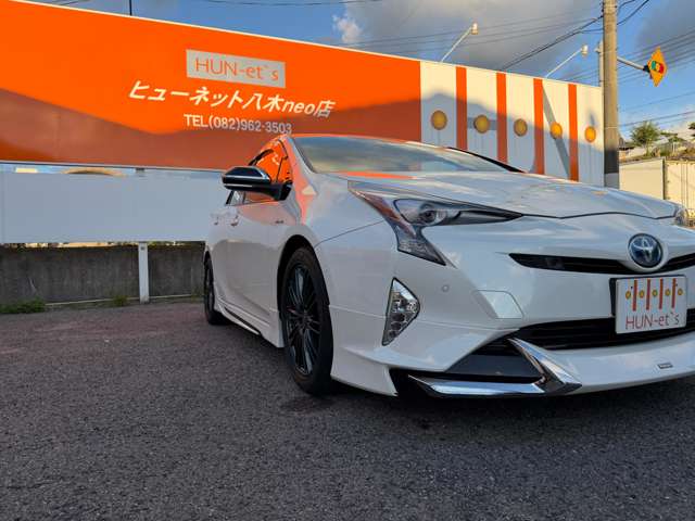 トヨタ プリウス １．８ Ａ H28年 (中国) 99