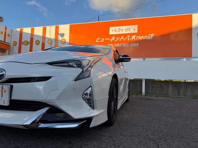 トヨタ プリウス １．８ Ａ H28年 (中国) 99