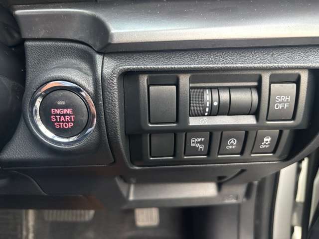 スバル ＸＶ ２．０Ｉ－Ｌ アイサイト ４ＷＤ H29年 (中国) 99