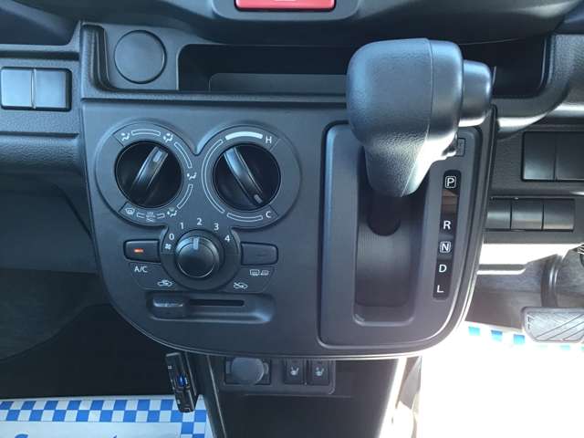 スズキ アルト ６６０ Ｌ ４ＷＤ R7年 (東北) 99