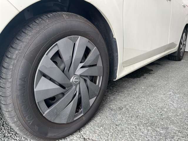 日産 ノート １．２ Ｓ ＦＯＵＲ ４ＷＤ R3年 () 99