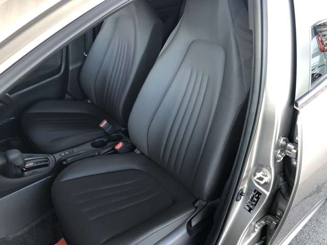 トヨタ ヤリス １．０ Ｘ R6年 () 99