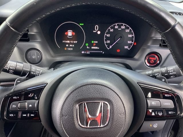 ホンダ ヴェゼル １．５ Ｅ：ＨＥＶ Ｚ R4年 (近畿) 99