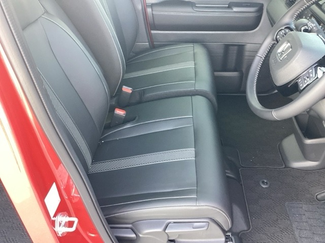 ホンダ Ｎ　ＢＯＸ カスタム ６６０ ターボ コーディネートスタイル ２トーン R7年 (近畿) 99