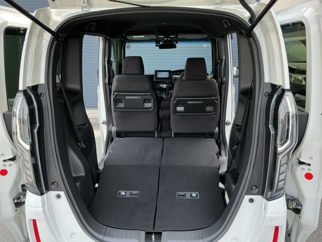 ホンダ Ｎ　ＢＯＸ カスタム ６６０ Ｌ R4年 (近畿) 99