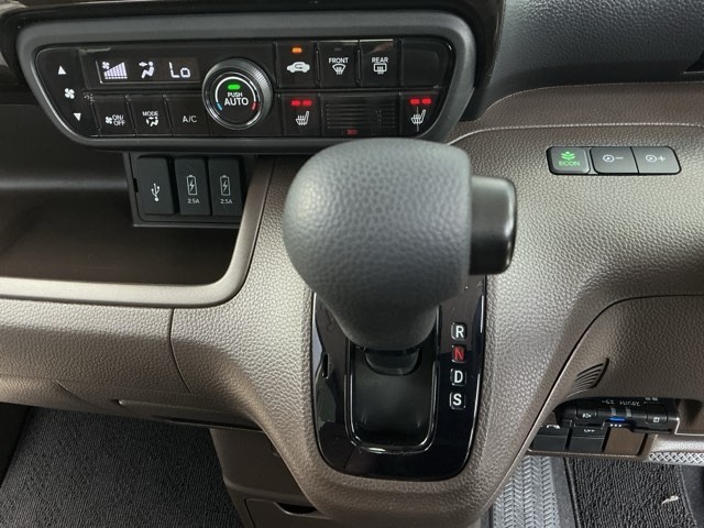 ホンダ Ｎ　ＢＯＸ ６６０ Ｌ R3年 (近畿) 99