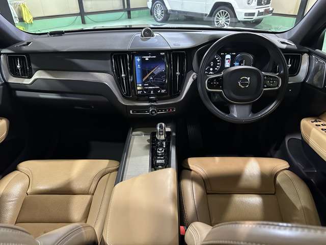 ボルボ ＸＣ６０ Ｔ８ ツインエンジン ＡＷＤ インスクリプション ４ＷＤ H30年 (関東) 99