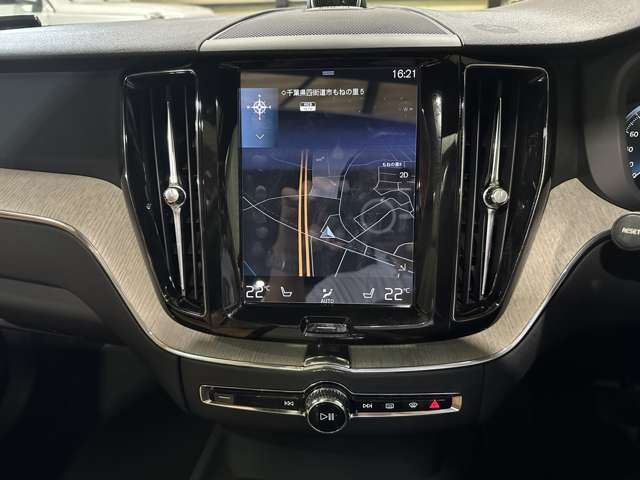ボルボ ＸＣ６０ Ｔ８ ツインエンジン ＡＷＤ インスクリプション ４ＷＤ H30年 (関東) 99