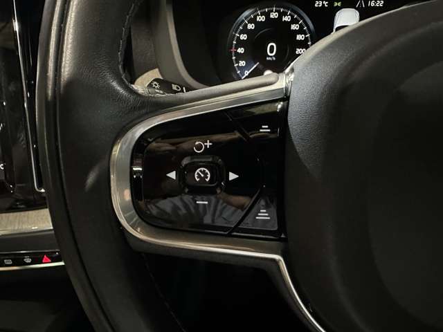 ボルボ ＸＣ６０ Ｔ８ ツインエンジン ＡＷＤ インスクリプション ４ＷＤ H30年 (関東) 99
