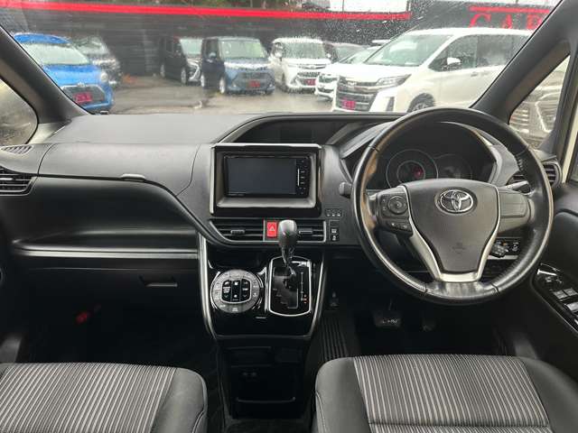 トヨタ ヴォクシー ２．０ ＺＳ 煌 H30年 (関東) 99