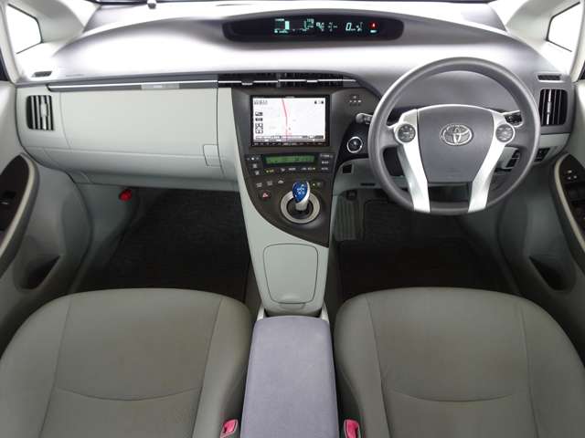 トヨタ プリウス １．８ Ｓ H21年 () 99