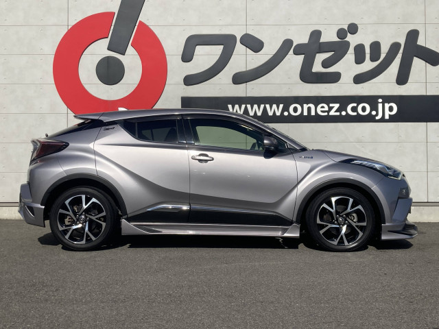 トヨタ Ｃ−ＨＲ ハイブリッド １．８ Ｇ H29年 (四国) 99