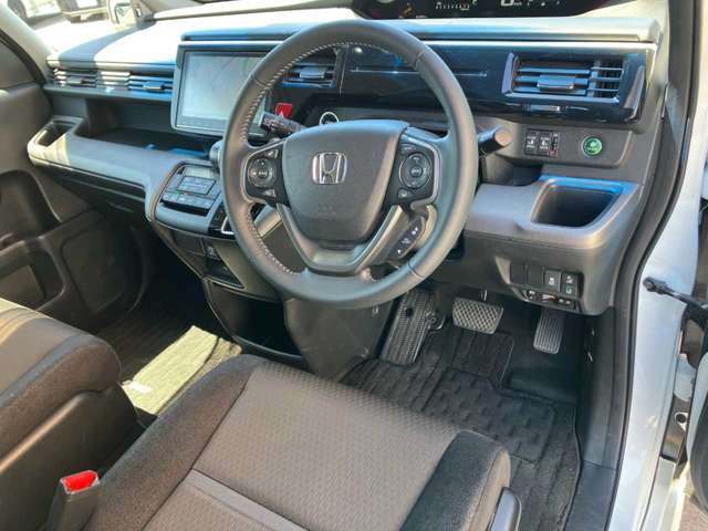 ホンダ ステップワゴン １．５ スパーダ ホンダ センシング H29年 (四国) 99