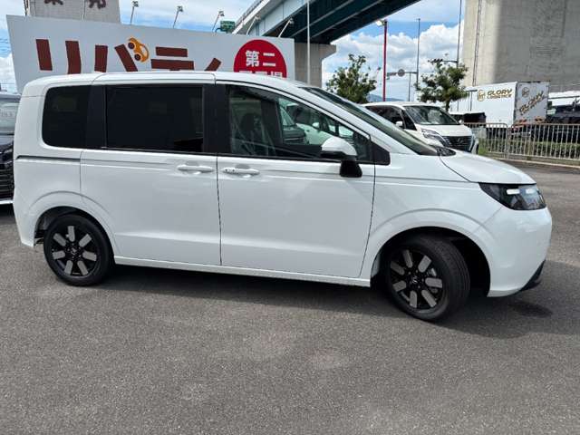 ホンダ フリード　ハイブリッド １．５ Ｅ：ＨＥＶ エアー ＥＸ R8年 (近畿) 99