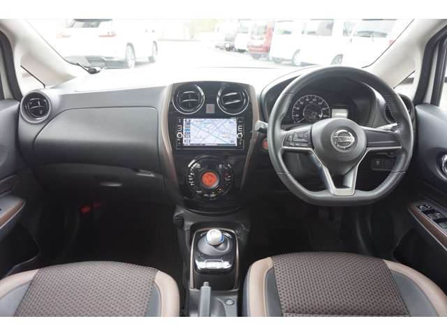 日産 ノート １．２ Ｅ－ＰＯＷＥＲ メダリスト H28年 (東海) 99