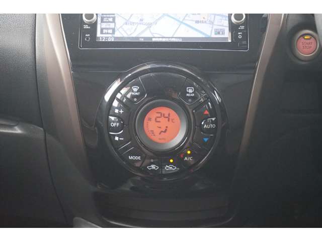日産 ノート １．２ Ｅ－ＰＯＷＥＲ メダリスト H28年 (東海) 99