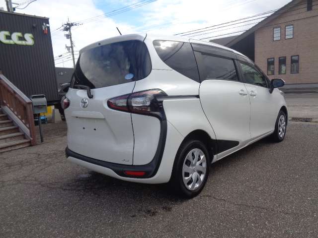 トヨタ シエンタ １．５ Ｘ ４ＷＤ H29年 () 99