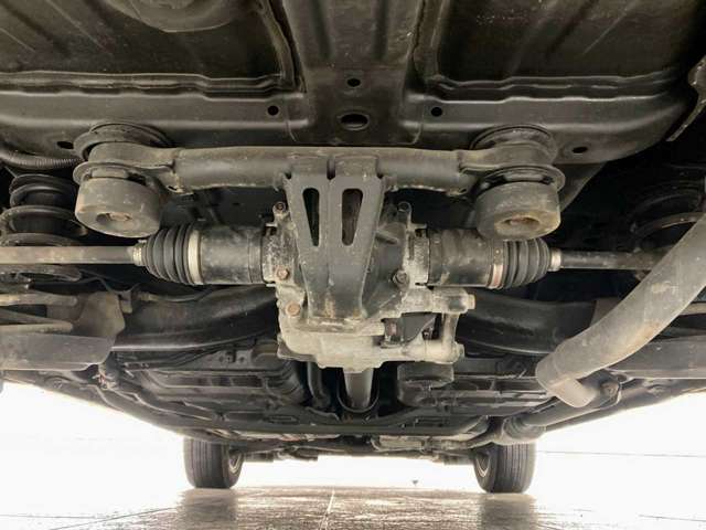 ホンダ ヴェゼル １．５ ハイブリッド Ｚ ホンダセンシング ４ＷＤ H30年 () 99