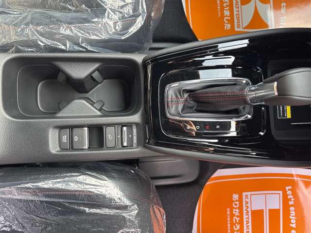 ホンダ ヴェゼル １．５ Ｅ：ＨＥＶ ＲＳ R7年 (近畿) 99