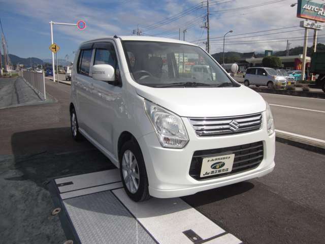 スズキ ワゴンＲ ６６０ ＦＸ リミテッド ４ＷＤ H25年 () 99