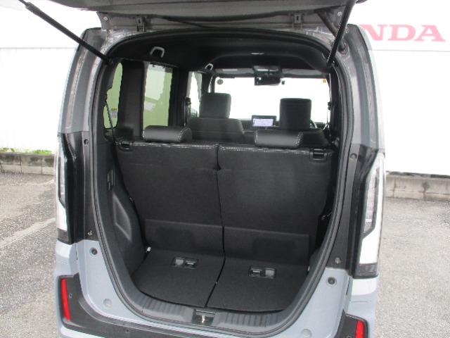 ホンダ Ｎ　ＢＯＸ カスタム ６６０ ターボ コーディネートスタイル ２トーン ４ＷＤ R5年 (関東) 99