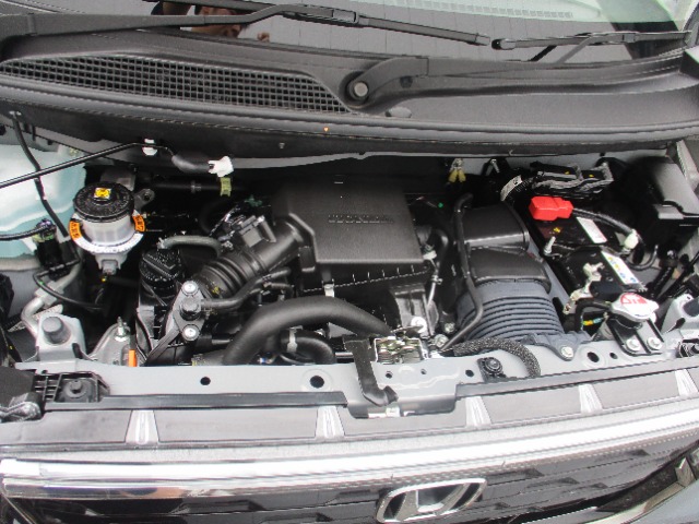 ホンダ Ｎ　ＢＯＸ カスタム ６６０ ターボ コーディネートスタイル ２トーン ４ＷＤ R5年 (関東) 99