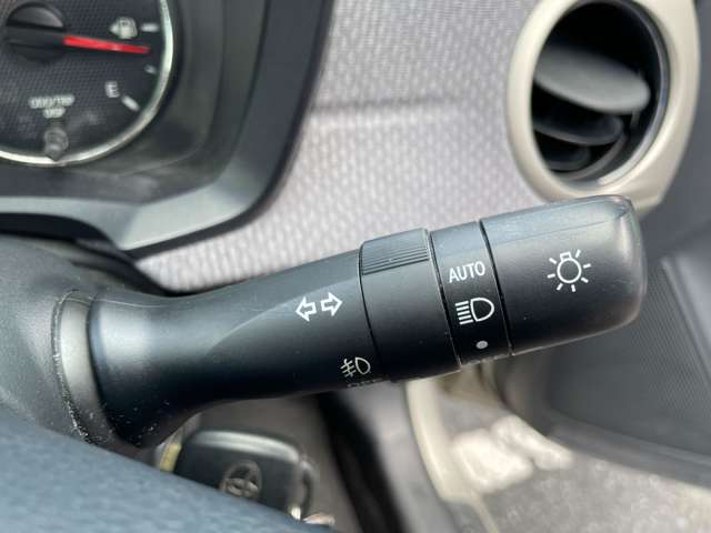 トヨタ カローラアクシオ １．５Ｇ H27年 (関東) 99