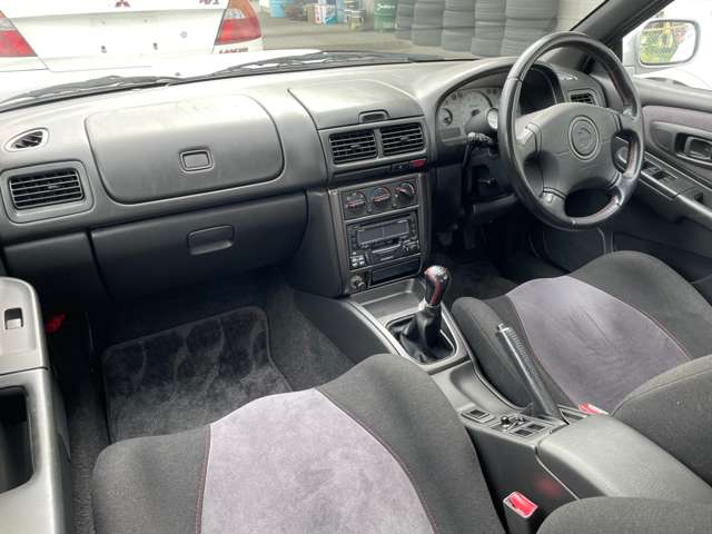 スバル インプレッサ ２．０ ＷＲＸ バージョンＩＶ ４ＷＤ H10年 (関東) 99