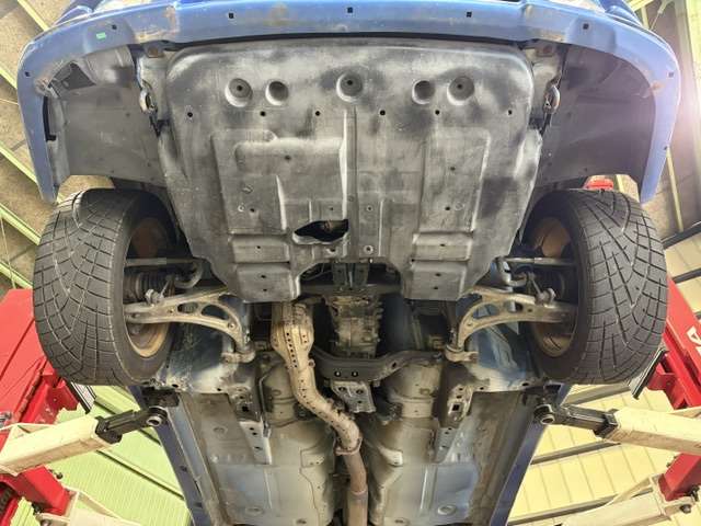 スバル インプレッサ ２．０ ＷＲＸ タイプＲＡ バージョンＶＩ リミテッド ４ＷＤ H12年 (関東) 99