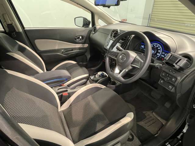 日産 ノート １．２ Ｅ－ＰＯＷＥＲ Ｘ H29年 () 99