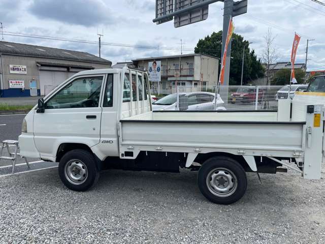 トヨタ タウンエーストラック １．８ ＤＸ シングルジャストロー スチールデッキ 三方開 ４ＷＤ H15年 (近畿) 99