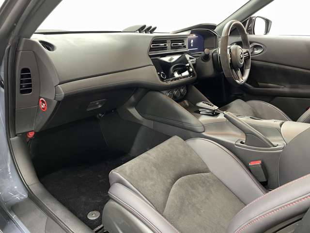 日産 フェアレディＺ ３．０ ＮＩＳＭＯ R7年 (近畿) 99