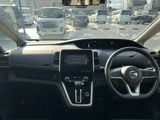 日産 セレナ ２．０ ハイウェイスター Ｖセレクション H29年 (近畿) 99