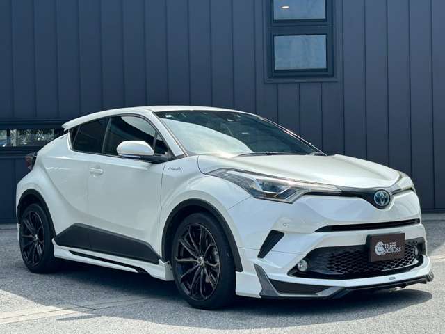 トヨタ Ｃ−ＨＲ ハイブリッド １．８ Ｇ H29年 (近畿) 99