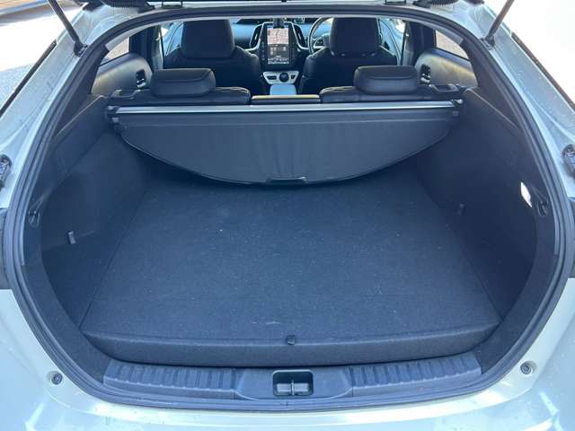 トヨタ プリウスＰＨＶ １．８ Ｓ ナビパッケージ H29年 (近畿) 99
