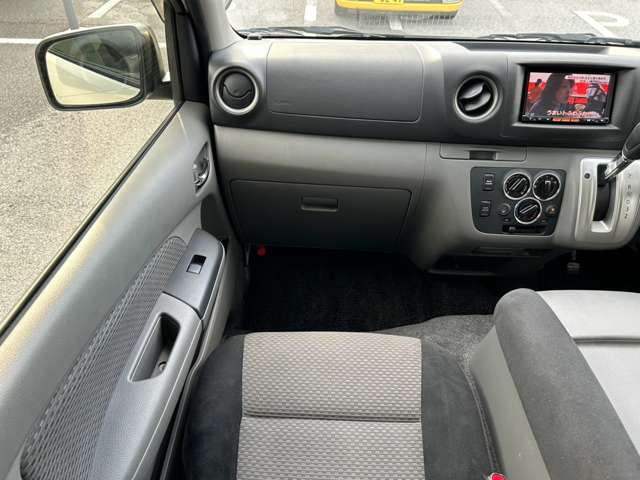 日産 ＮＶ３５０キャラバン ２．５ プレミアムＧＸ ロングボディ ディーゼルターボ H25年 (近畿) 99