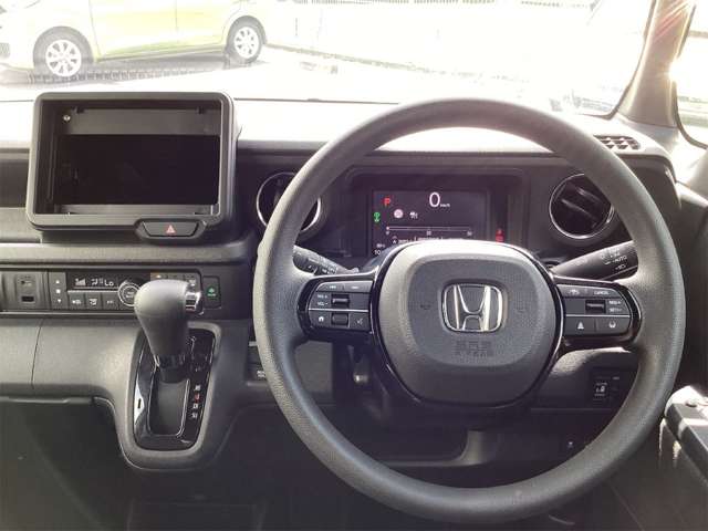 ホンダ Ｎ　ＢＯＸ カスタム ６６０ R6年 (四国) 99