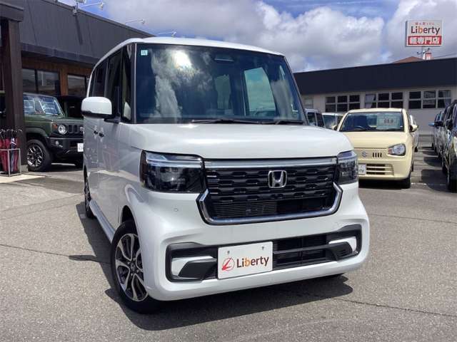 ホンダ Ｎ　ＢＯＸ カスタム ６６０ R6年 (四国) 99