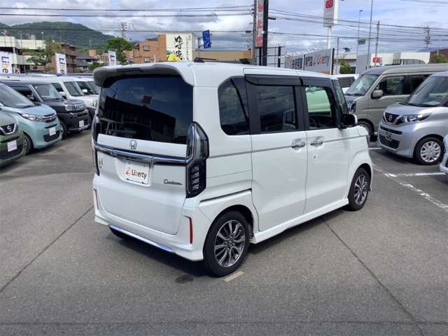 ホンダ Ｎ　ＢＯＸ カスタム ６６０ Ｌ R3年 (四国) 99