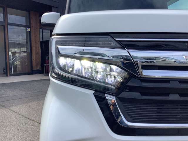 ホンダ Ｎ　ＢＯＸ カスタム ６６０ Ｌ R3年 (四国) 99